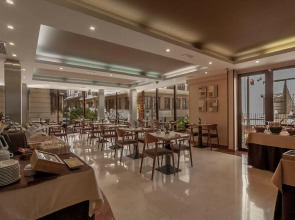 Отель RH Sorolla Centro