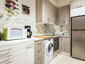 Adorable flat for 4 ppl in Kolonaki