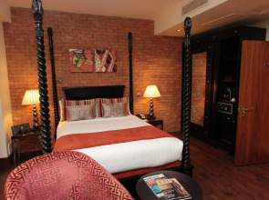 Hotel Indigo London Tower Hill by IHG