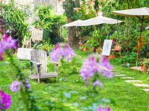 Stop and Go Boutique Hotel Since 1982