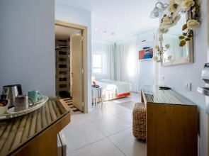 Bat Galim Boutique Hotel