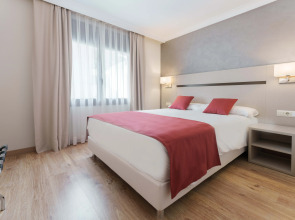 Hotel & Aparthotel Cosmos