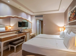 Отель Bellis Deluxe