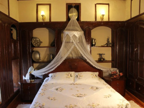 Asude Konak - Special Class