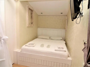 Alacati Eldoris Otel