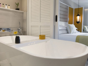 Constance Belle Mare Plage