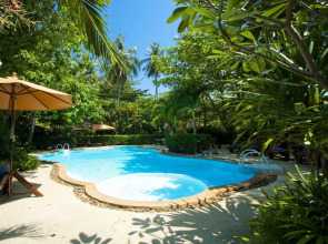 Sunrise Tropical Resort