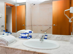 Hotel RH Corona del Mar