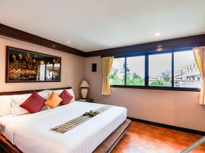 Karon Sea Sands Resort