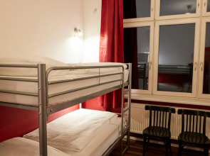 Ballhaus Berlin Hostel