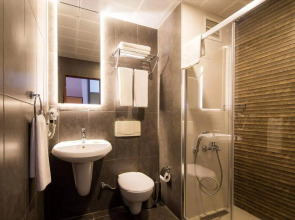 Letstay Hotel - Adults Only