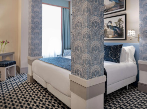 NH Collection Valencia Colón