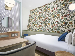 Hôtel Cervantes by Happyculture