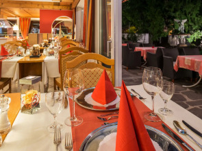 Hotel Rheinischer Hof