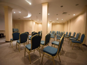 Отель XL Hotels