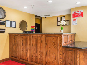 Econo Lodge Inn & Suites Pritchard Road North Little Rock