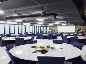 Golden Tulip Incheon Airport Hotel & Suites