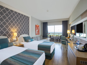 Sherwood Exclusive Lara