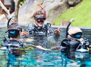 Beach Club by Haad Tien