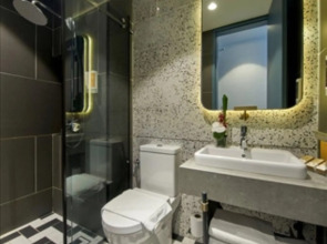 Sleeping Lion Suites