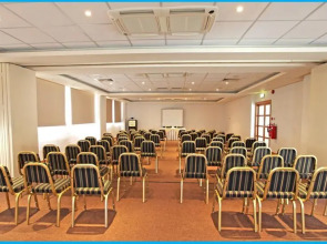 Poseidonia Beach Hotel