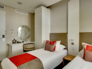 Protea Hotel by Marriott Cape Town Waterfront Breakwater Lodge