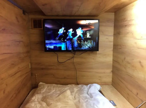 Capsule Hotel
