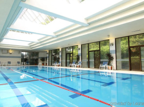 International Resort Hotel Yurakujo