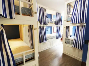 Grand Hostel Coconut