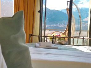 Отель Belmonte Kazbegi