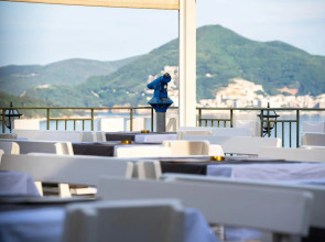 Hotel Adrovic Sveti Stefan