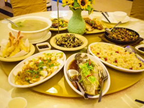 Erus Suites Hotel Boracay