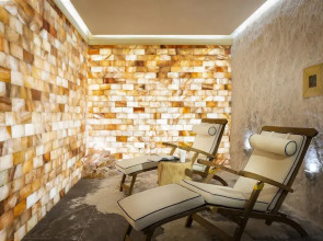 Kings Valley Medical & Spa Hotel