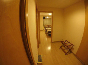 Somriu Hotel City M28