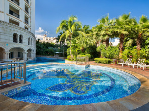 Отель Crowne Plaza Resort Sanya Bay