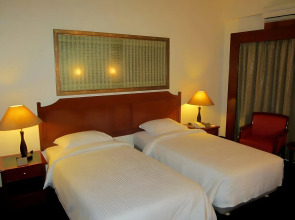 Rainbow Paradise Beach Resort