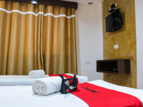 RedDoorz @ Junquera Extension Cebu