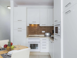 Royal Sunset Beach Club