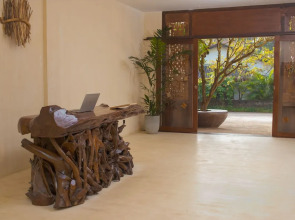 Spicepeek Boutique Hotel CMB Airport