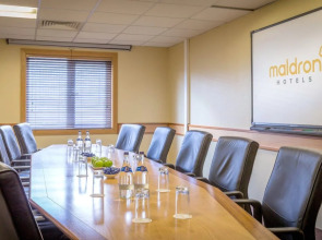 Maldron Hotel Newlands Cross