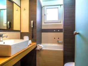 Capsis Astoria Heraklion Hotel