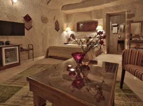 Tekkaya Cave Hotel