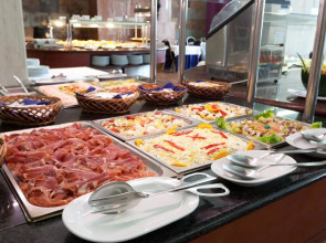 Olympia Hotel Events & Spa