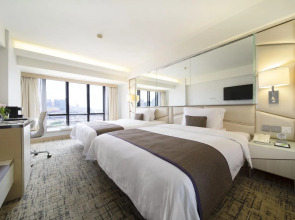 Regal Oriental Hotel