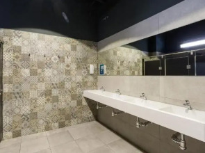 Black Swan Hostel Sevilla