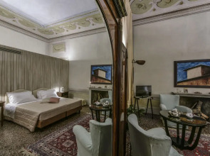 Residenza dEpoca Torre Dei Lari