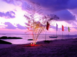 Thaniza Beachfront Resort