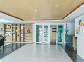 Ozone Condotel Kata Beach