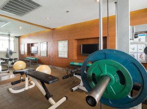 Отель Centre Point Silom