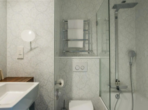 Le Parisis Paris Tour Eiffel